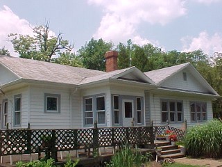 Overall view of old shingle roof